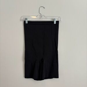 SPANX Black High Waisted Seamless Sculpting Shorts Size XL